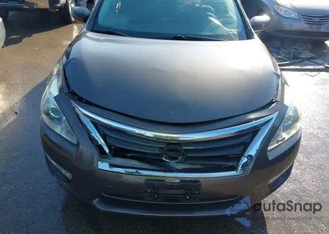 2014 Nissan Altima 2.5 S z USA, uszkodzony, nr VIN 1N4AL3AP3EN368682